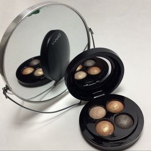 MAC Mineral Eye Shadow Pallet "A Glimmer of Gold"